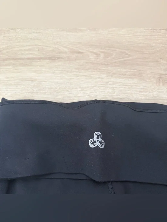 Aritzia TnAction ATMOSPHERE WIDE HI-RISE LEGGING in Black - Picture 6 of 9